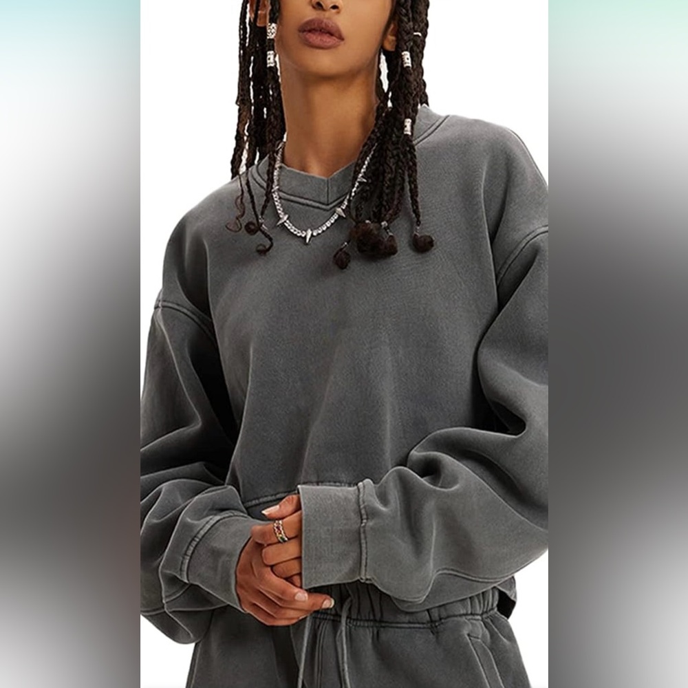 Hatant Acid-Wash Women’s Sweatshirt